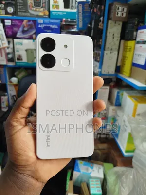 Infinix Smart 7 64 GB White