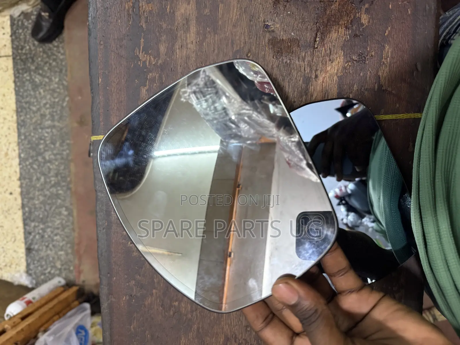 Range Rover Side Mirror Glass