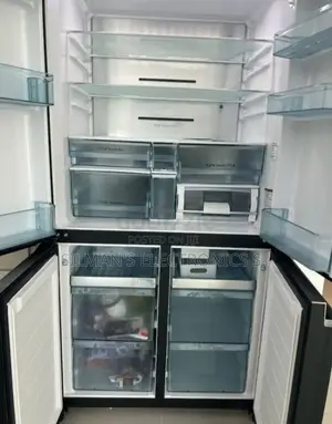 Hitachi Side by Side 750 Litre Fridge