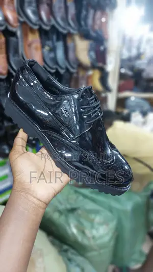 Shinny Black Laced Oxfords