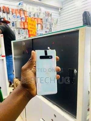 New Samsung Galaxy S10 128 GB White