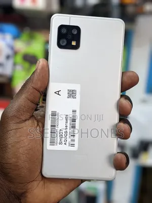 Photo - New Sharp Aquos Sense6 64 GB White