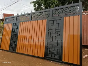 Photo - Gates Sliding