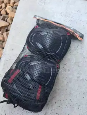 Protective Kit For Skating ,Cycling, And Climbing Sports
