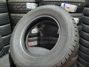 205 70 R15 New Longway Tires From Japan Bt Made in China.
