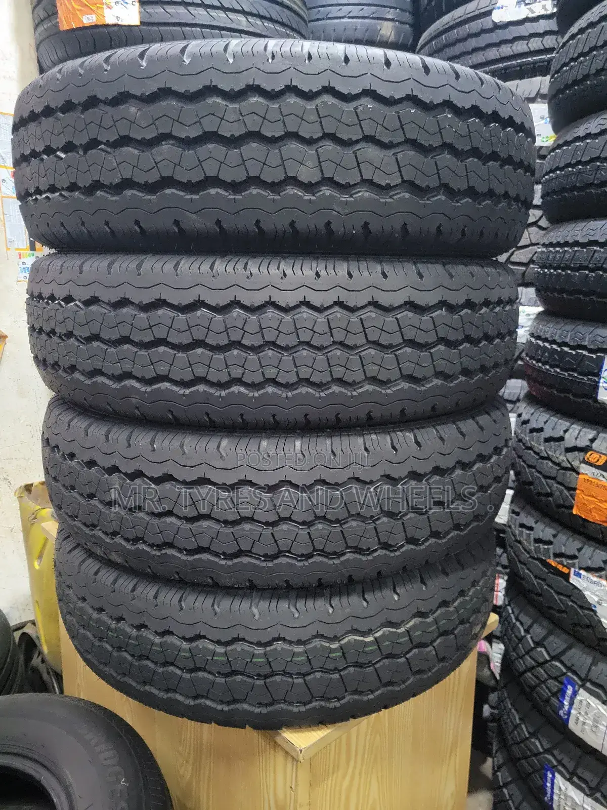 205 70 R15 New Longway Tires From Japan Bt Made in China.