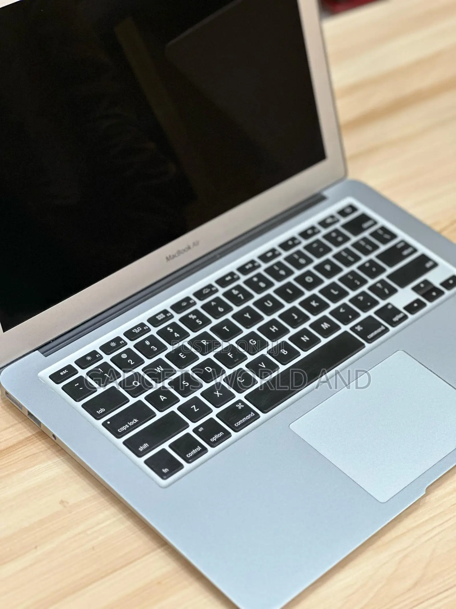 Laptop Apple MacBook Air 2014 8GB Intel Core I7 SSD 256GB