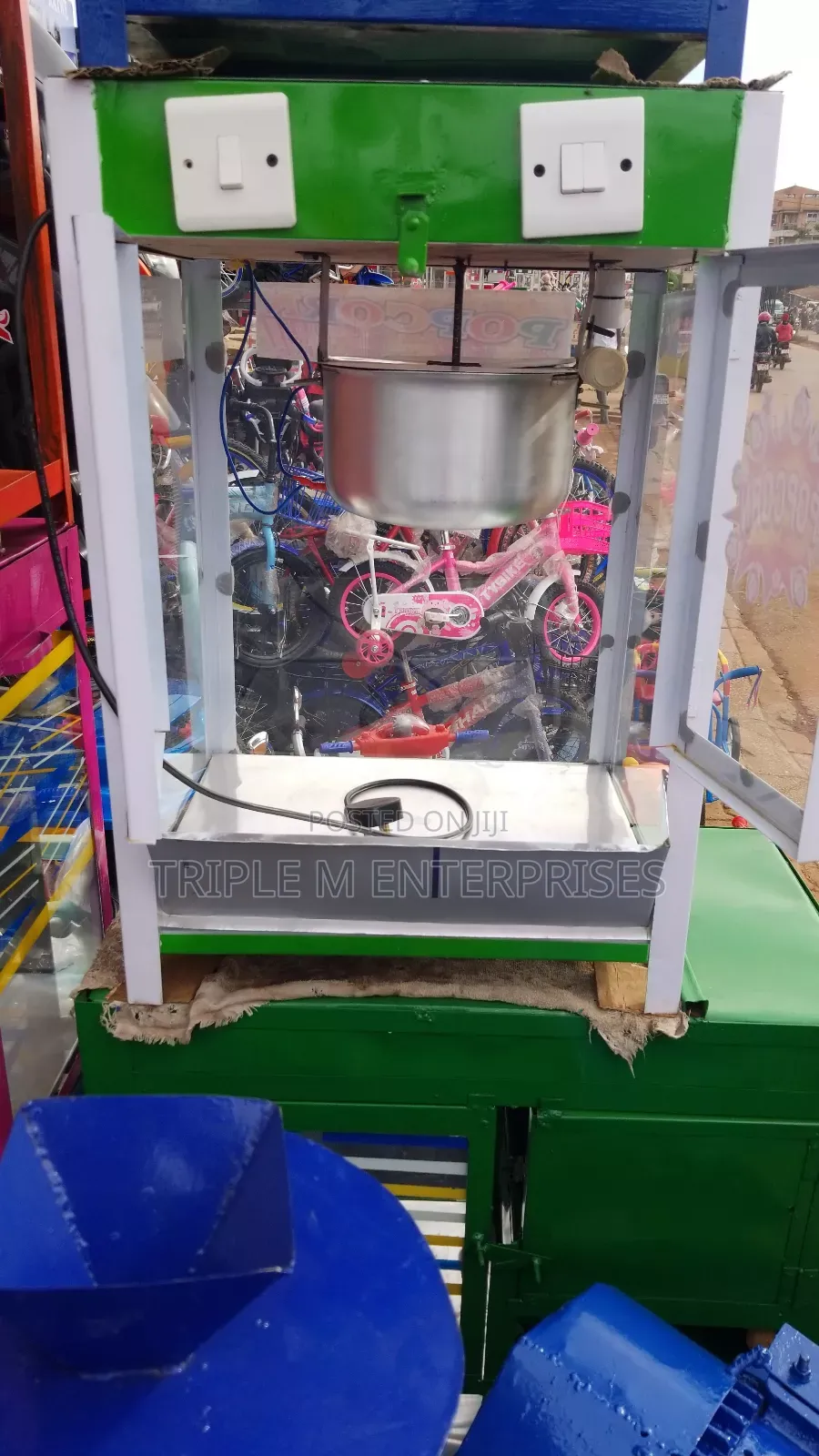 Popcorn Machine