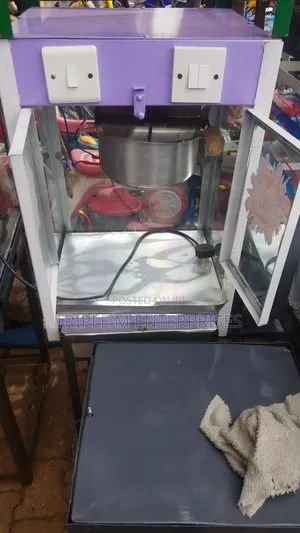 Locally Popcorn Machine