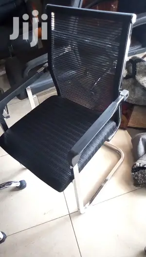 Bordroom Chair
