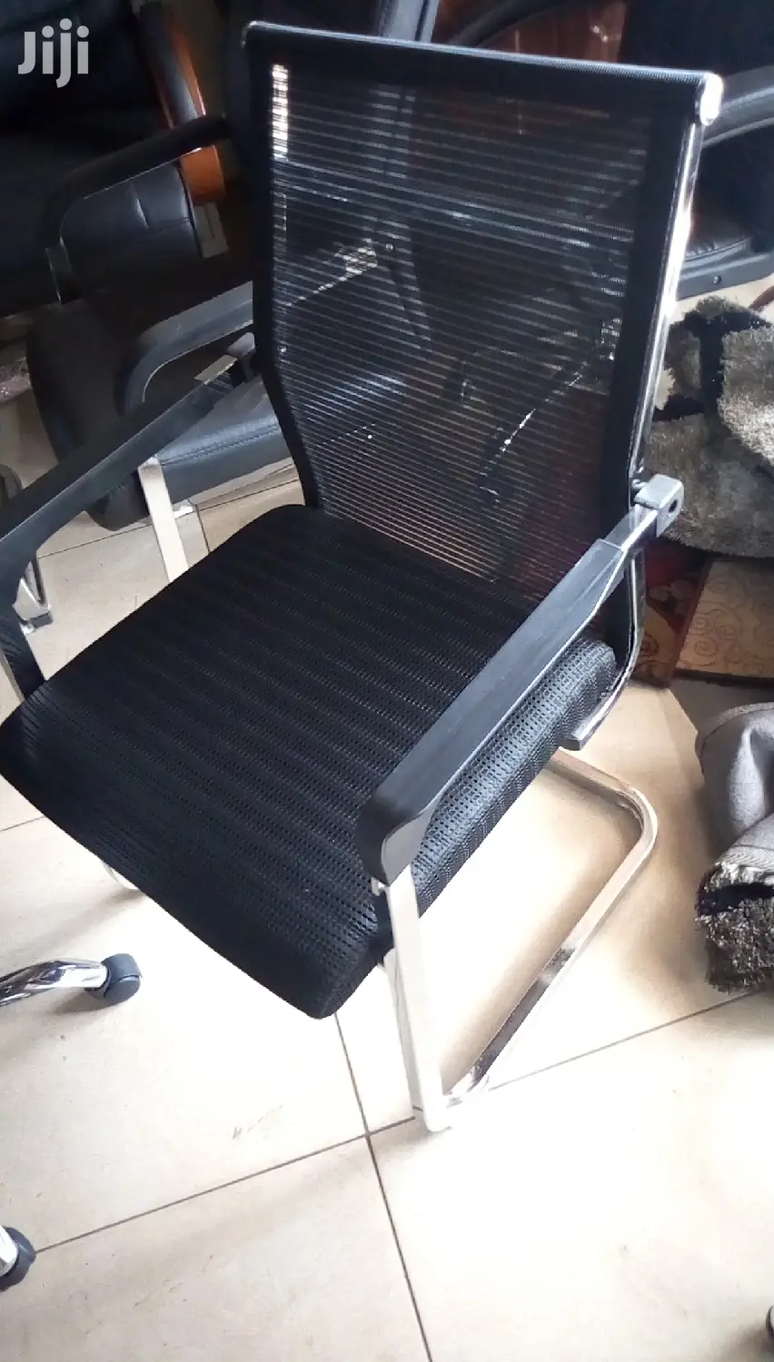 Bordroom Chair