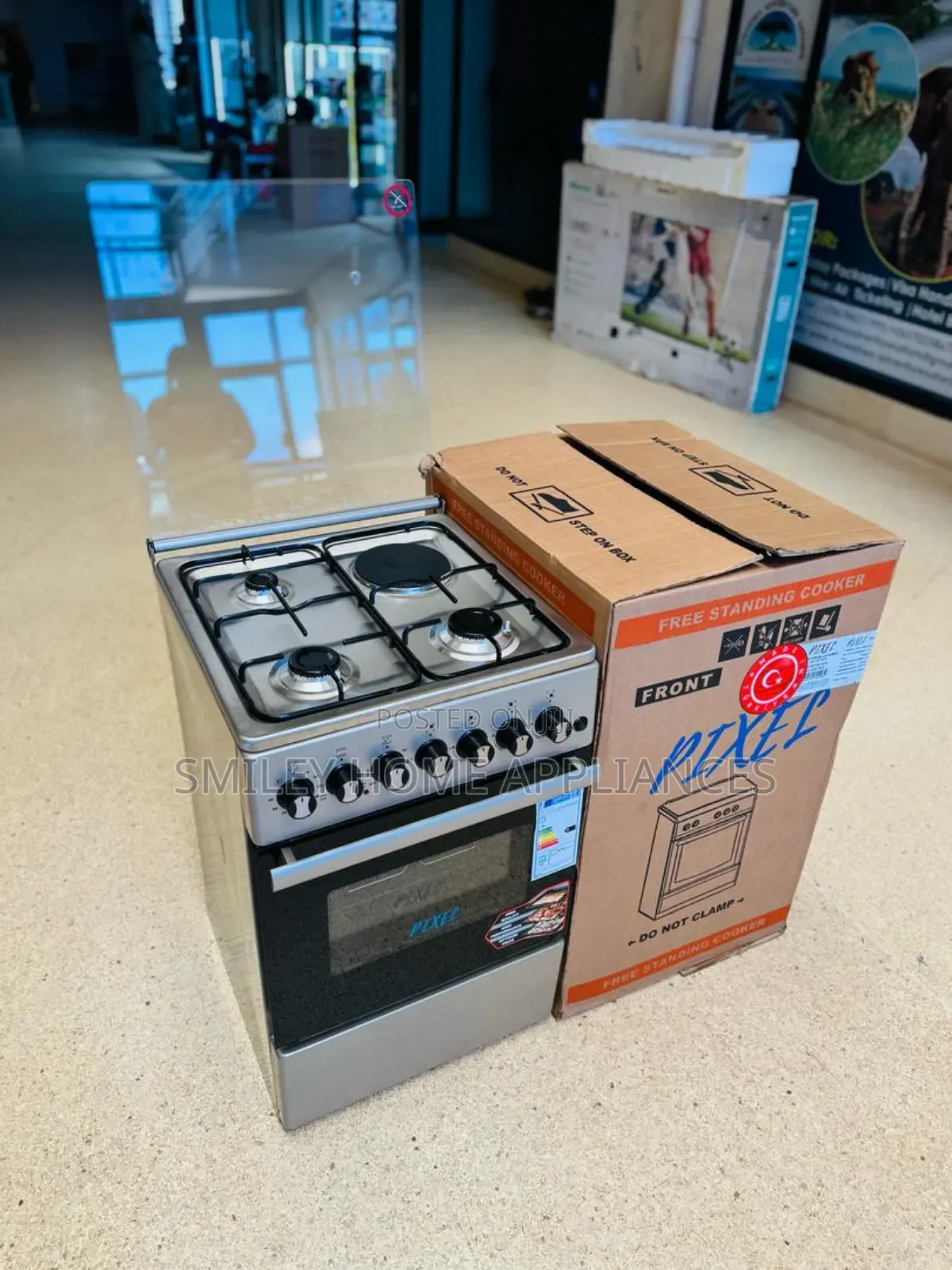 Pixels Stainless Steel Gas Cooker 50cm by 50cm at Discount
