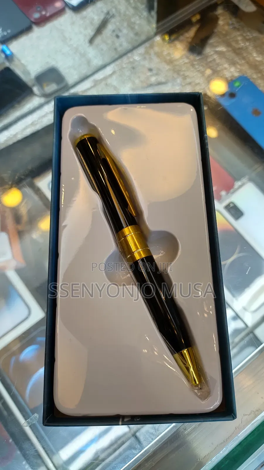 Perfect Spy Pen Camera-Wireless With 16gb Card Card Reader