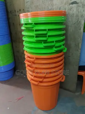 Plastic Storage Buckets With Two Handles