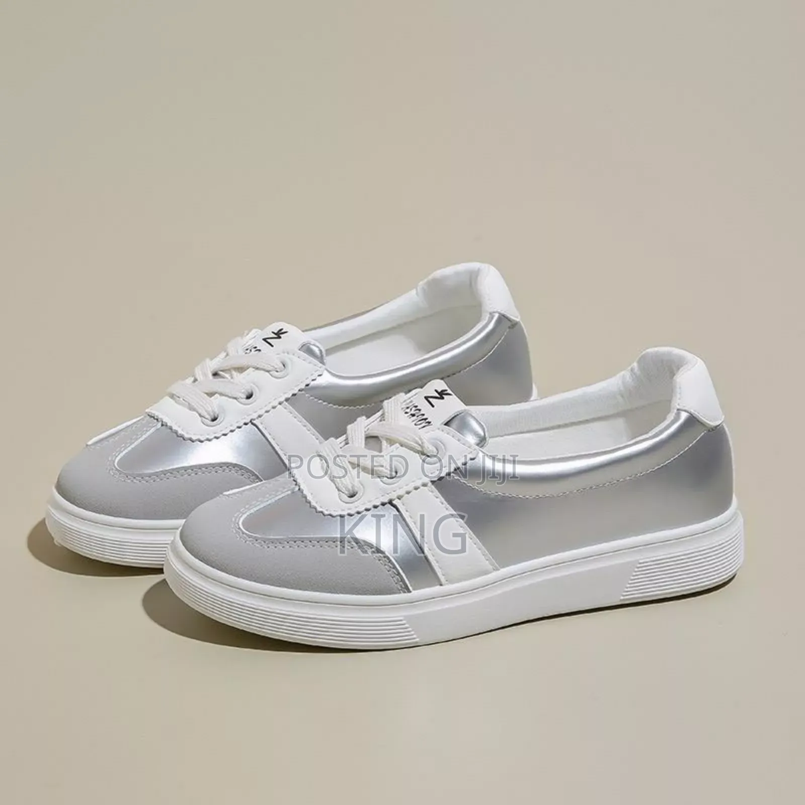 Proven Girlie Sneakers