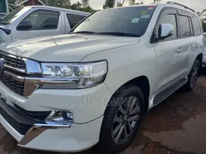 Toyota Land Cruiser 4.0 V6 GX-R 2010 White