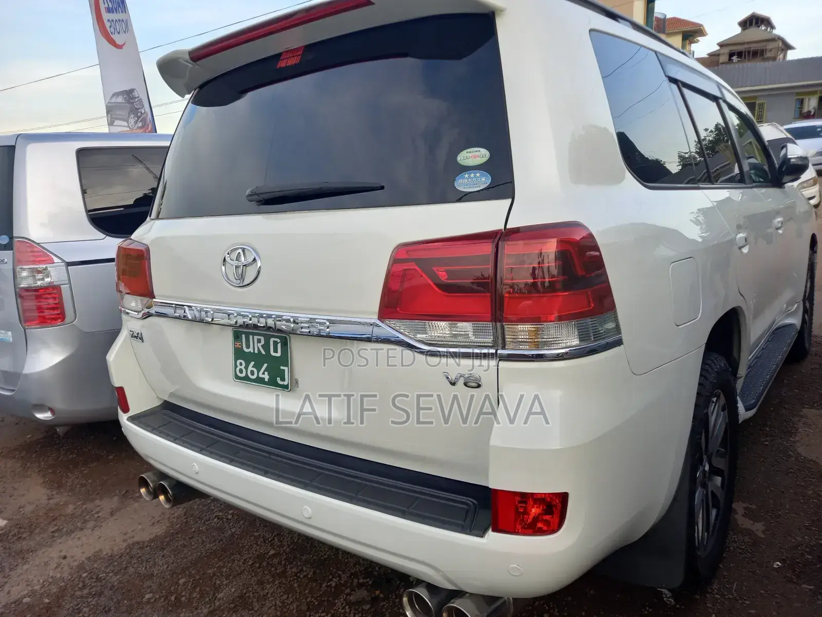 Toyota Land Cruiser 4.0 V6 GX-R 2010 White