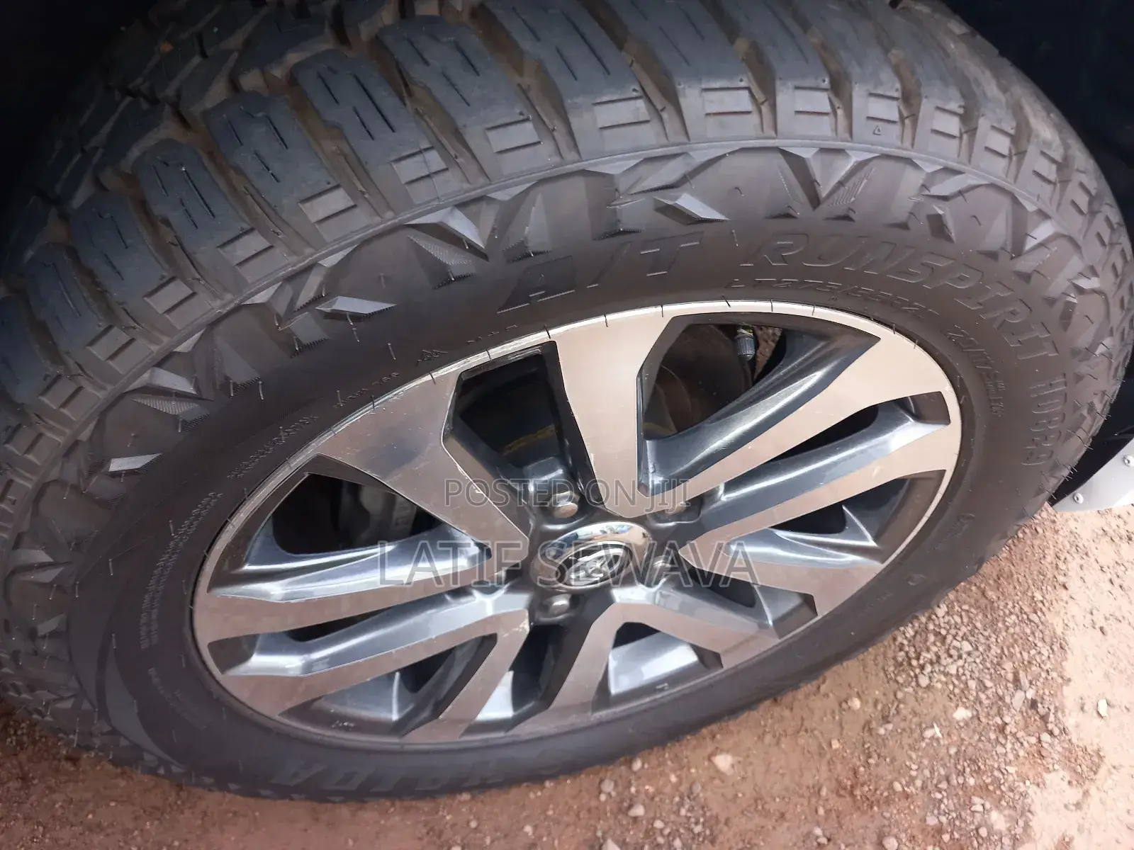 Toyota Land Cruiser 4.0 V6 GX-R 2010 White