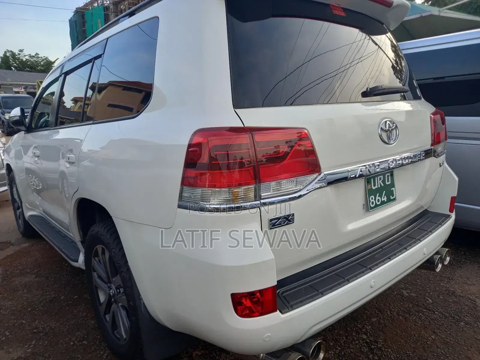 Toyota Land Cruiser 4.0 V6 GX-R 2010 White