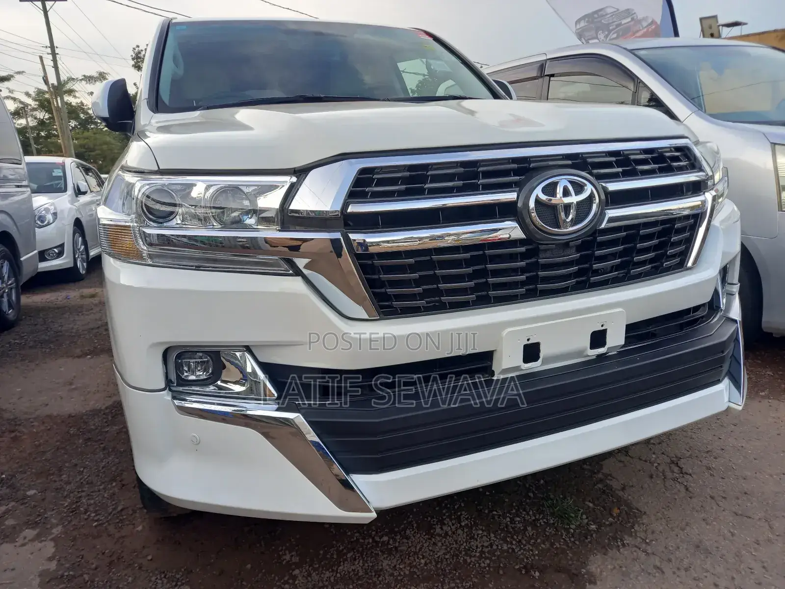 Toyota Land Cruiser 4.0 V6 GX-R 2010 White