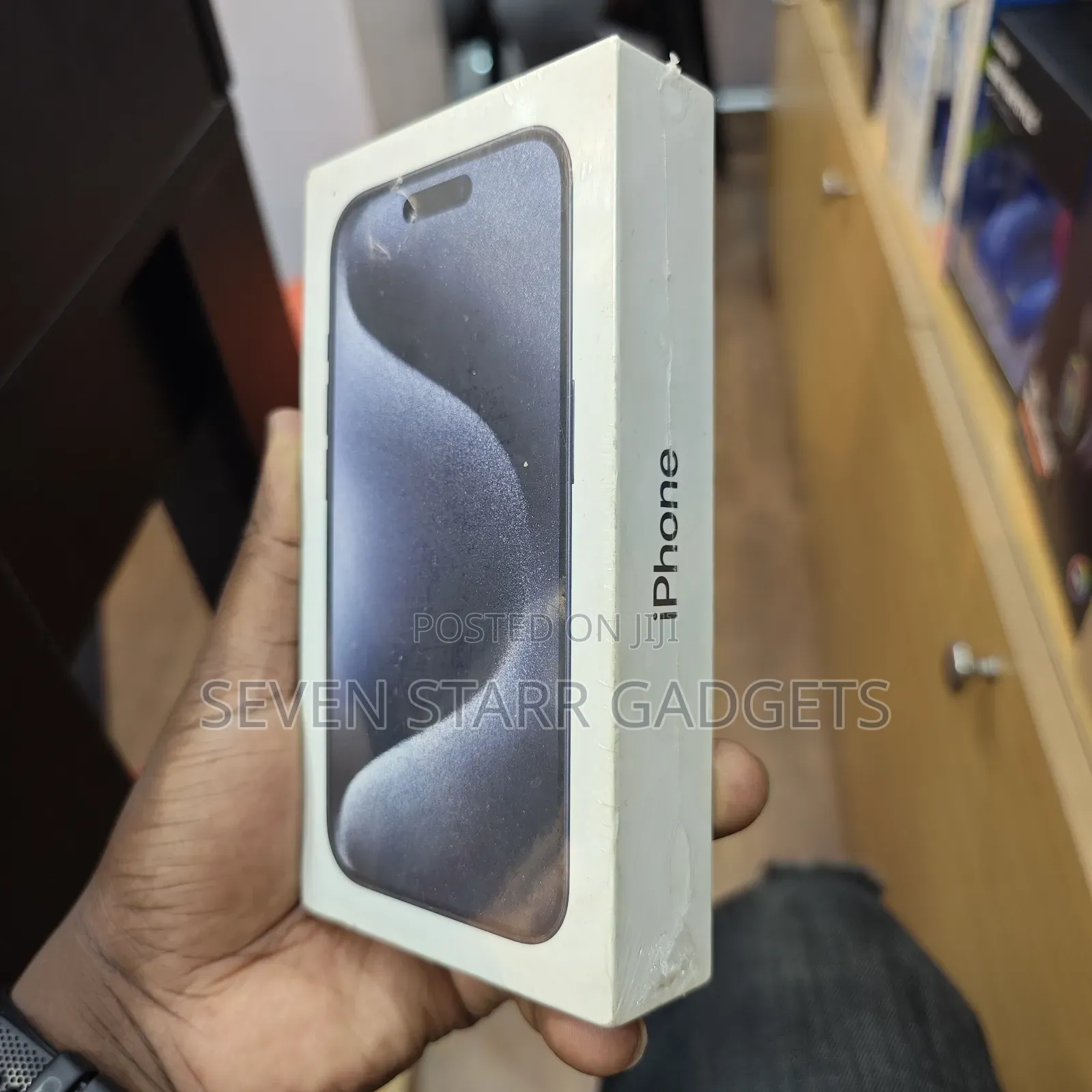 New Apple iPhone 15 Pro Max 256 GB Black