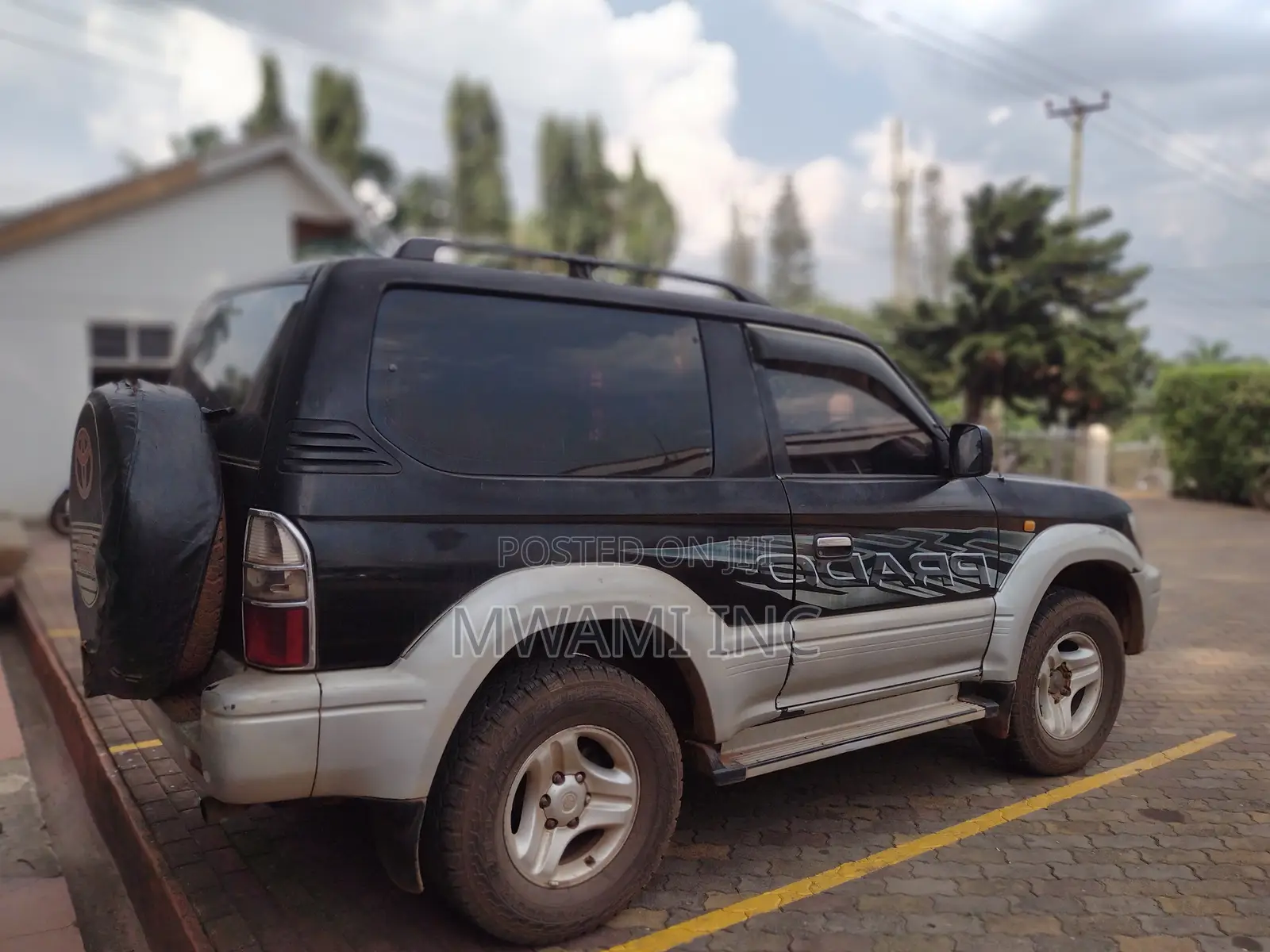 Toyota Land Cruiser Prado 2.7 16V 3dr 1997 Black