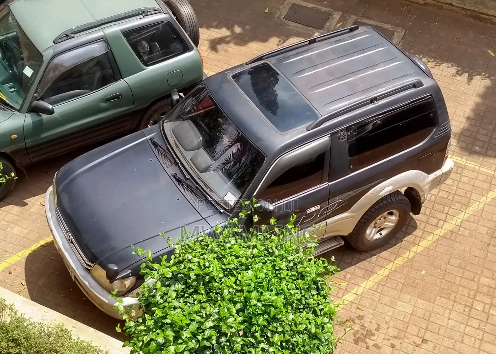 Toyota Land Cruiser Prado 2.7 16V 3dr 1997 Black