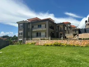 Photo - 5bdrm Mansion in Munyonyo, Central Division for sale