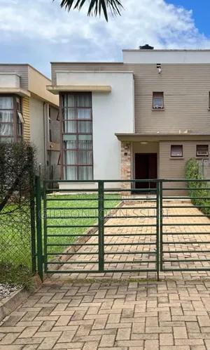 3bdrm Villa in Luzira, Central Division for sale