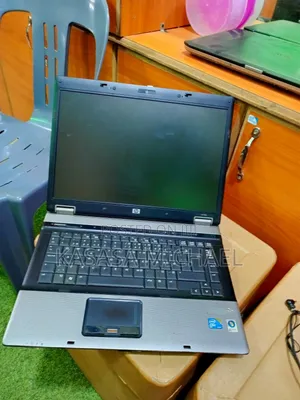 Laptop HP Compaq 6730b 4GB Intel Core 2 Duo HDD 160GB