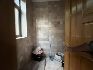 9bdrm House in Mbuya, Central Division for rent