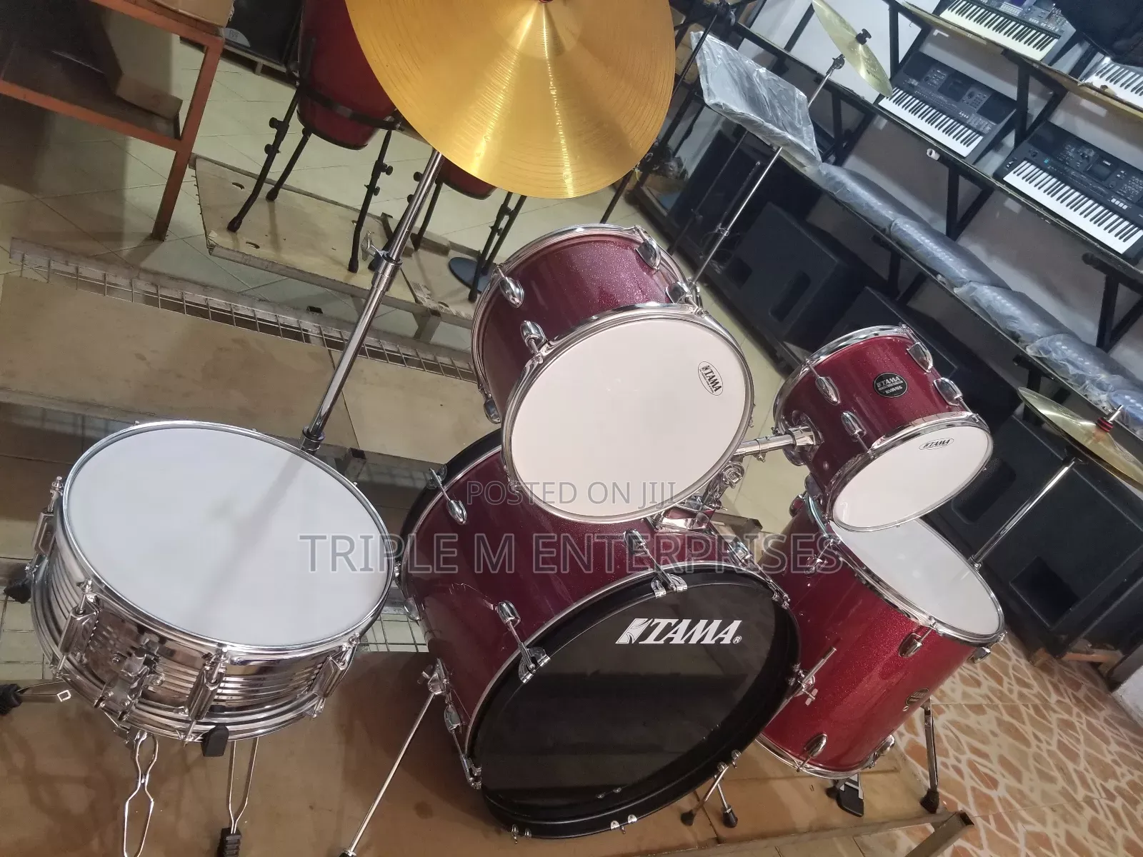 Tama Drum Set