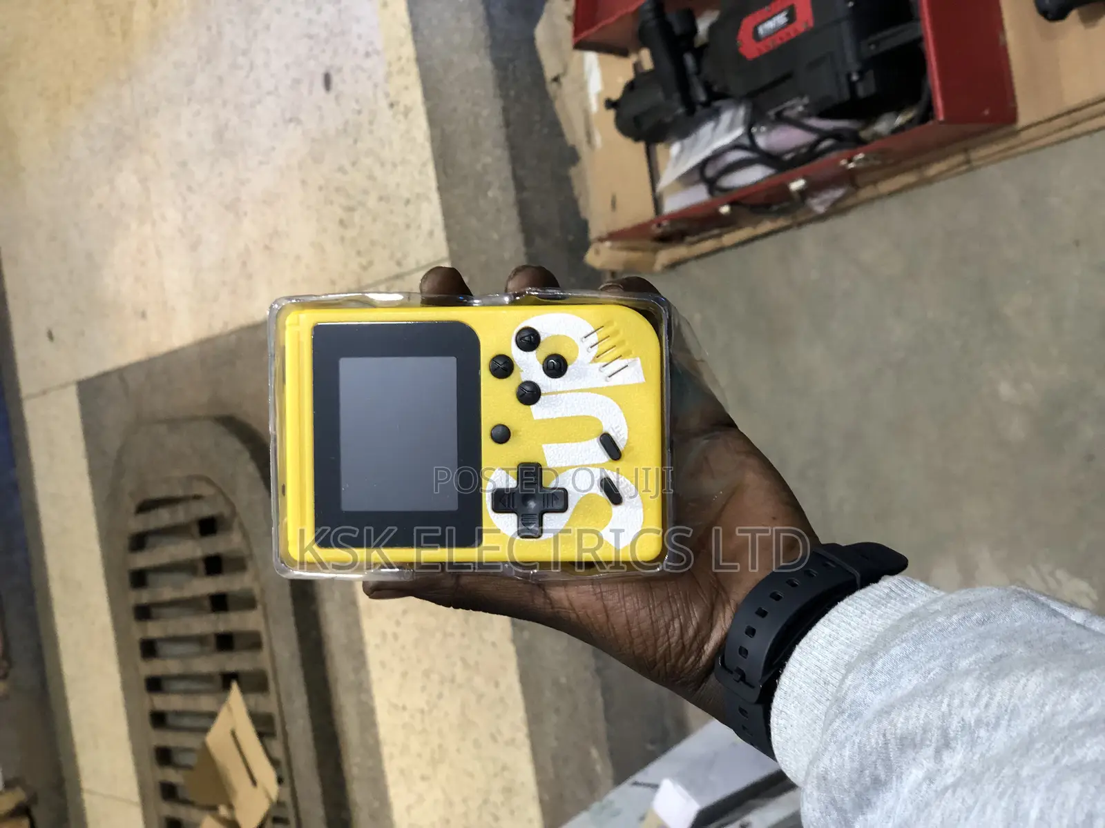 1 Game Player- Mini Gameboy