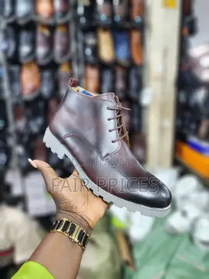 Timberland Lace-Up Boot Brown