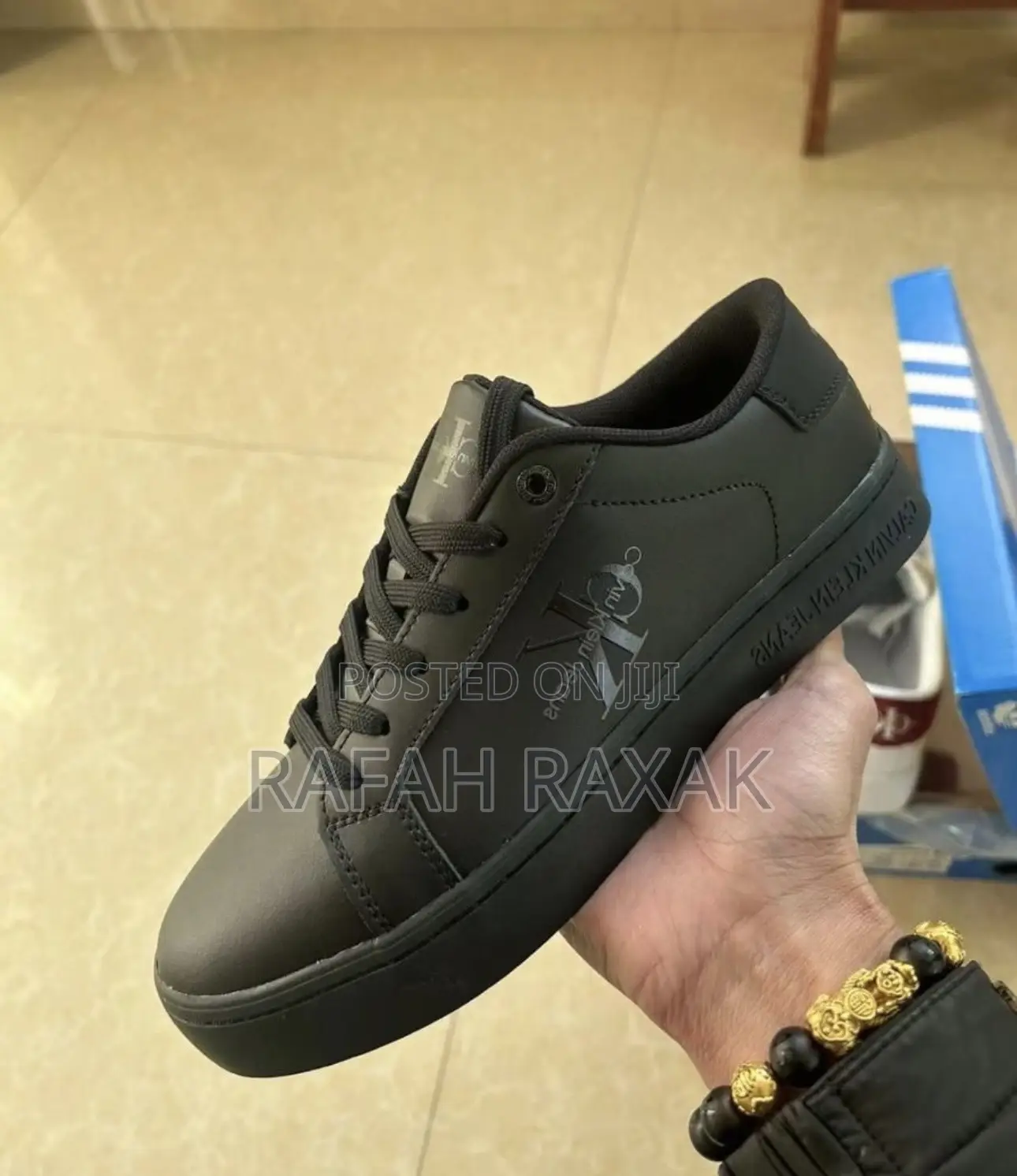 Original Black Calvin Klein Jeans Low Casual Sneakers