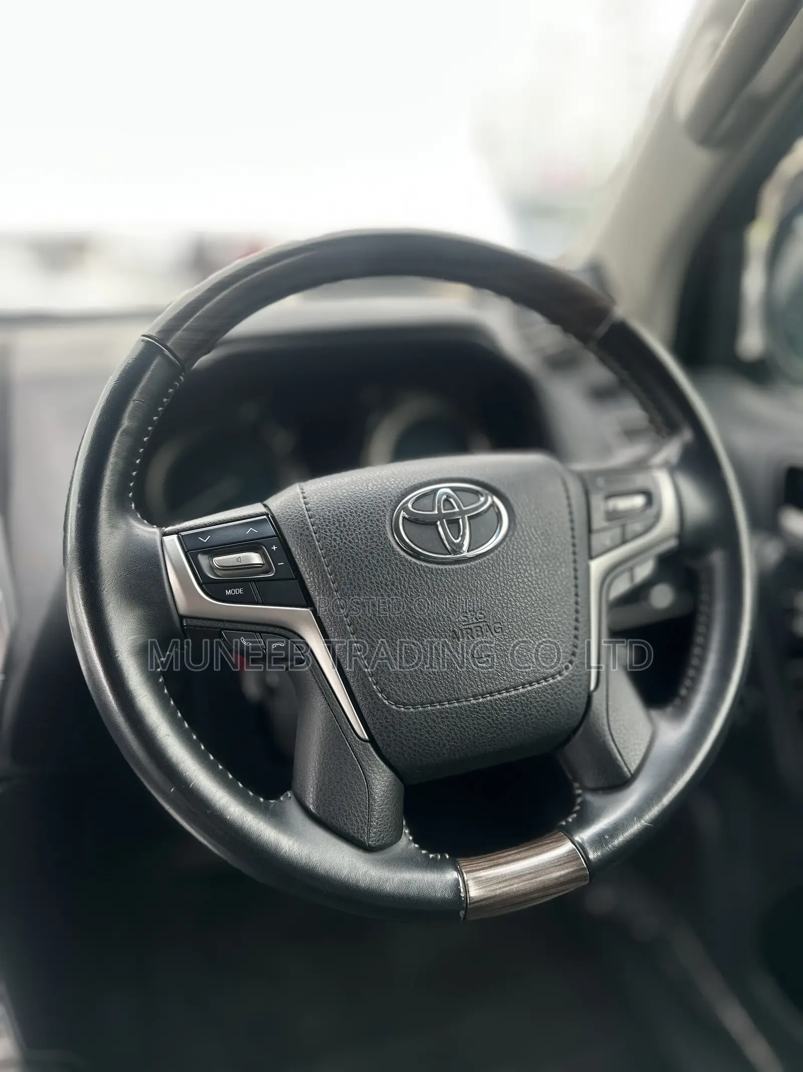 Toyota Land Cruiser Prado 2.7 2020 White