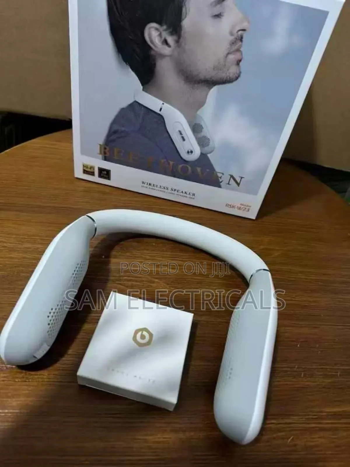 Rechargeable Neck Wireless Speaker