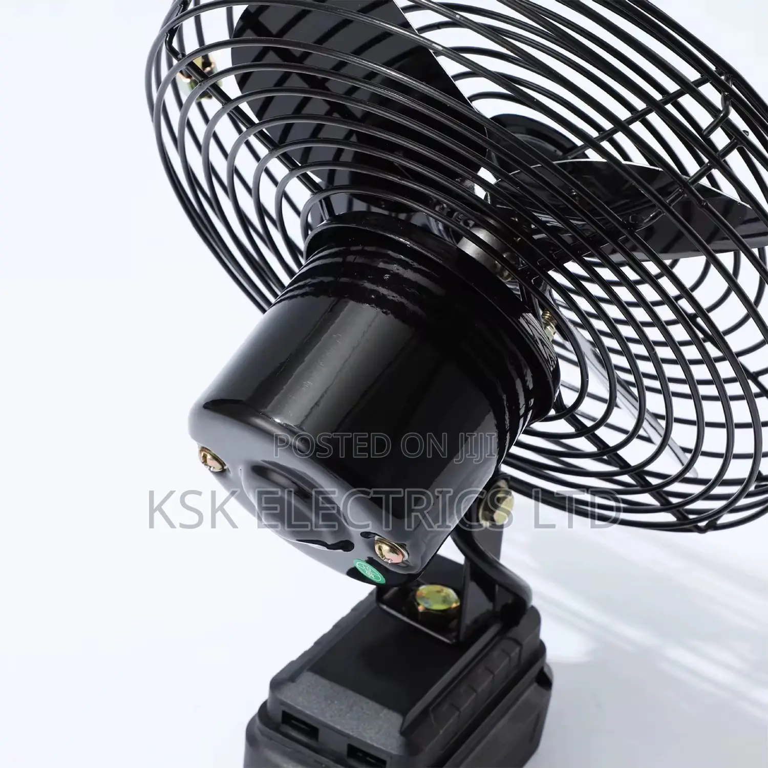 Battery Fan Strong Winds Adjustable Chargeable Fan