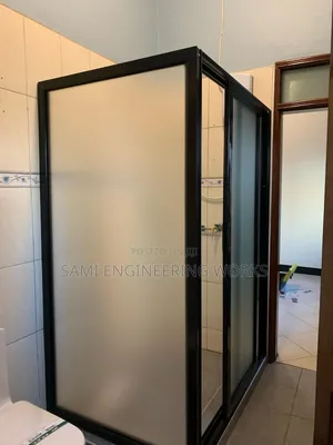Aluminum Black Colour Shower Cubicle