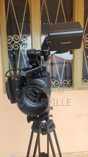 Panasonic Au-Eva1 Compact 5. Super 35mm Cinema Camera