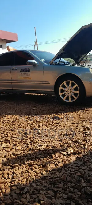 Mercedes-Benz S-Class 2000