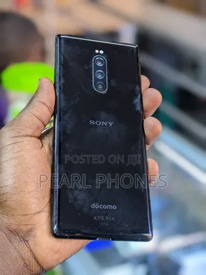 Photo - Sony Xperia 1 64 GB Gray
