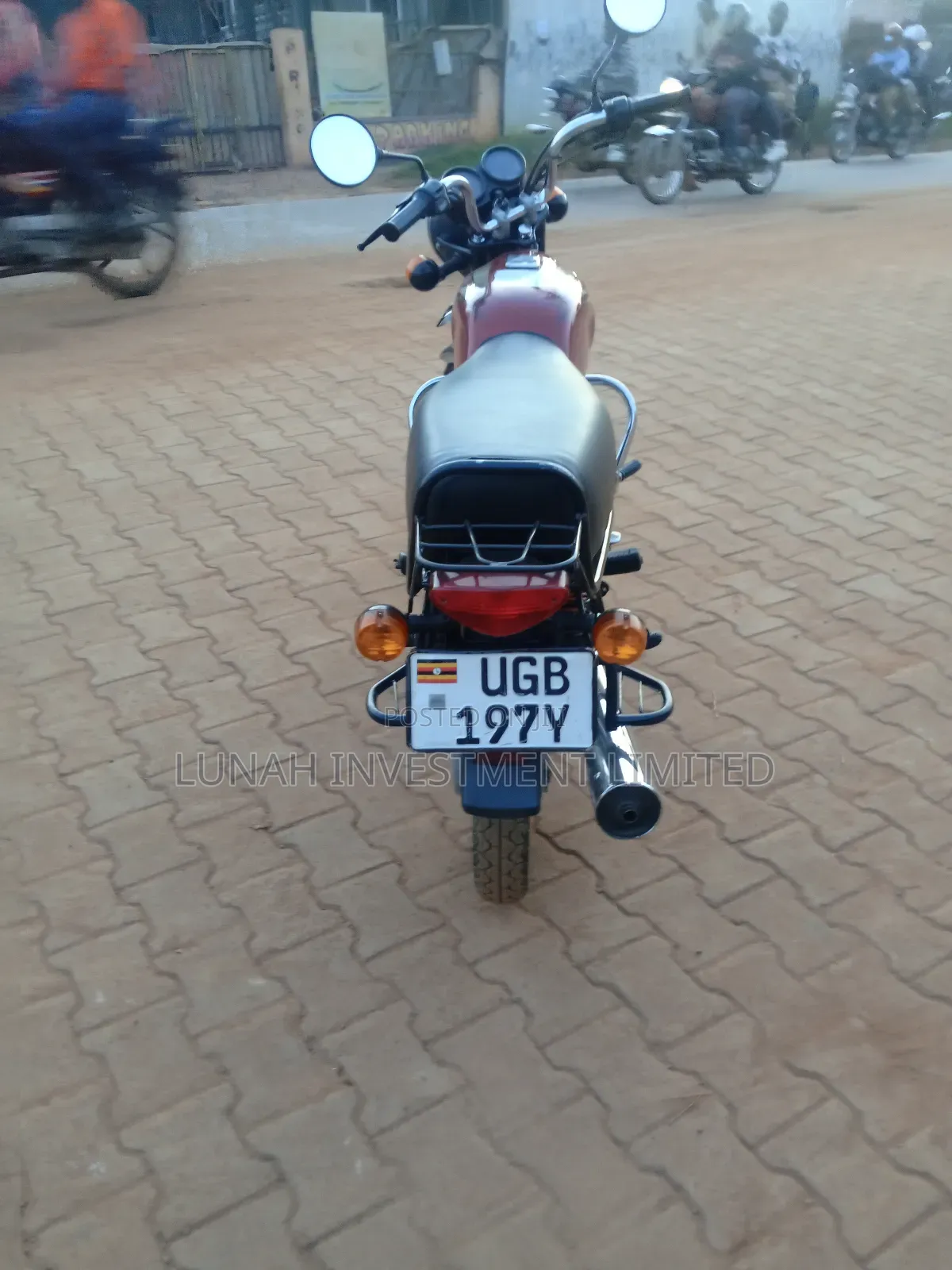 Bajaj Boxer BM100ES 2024 Red