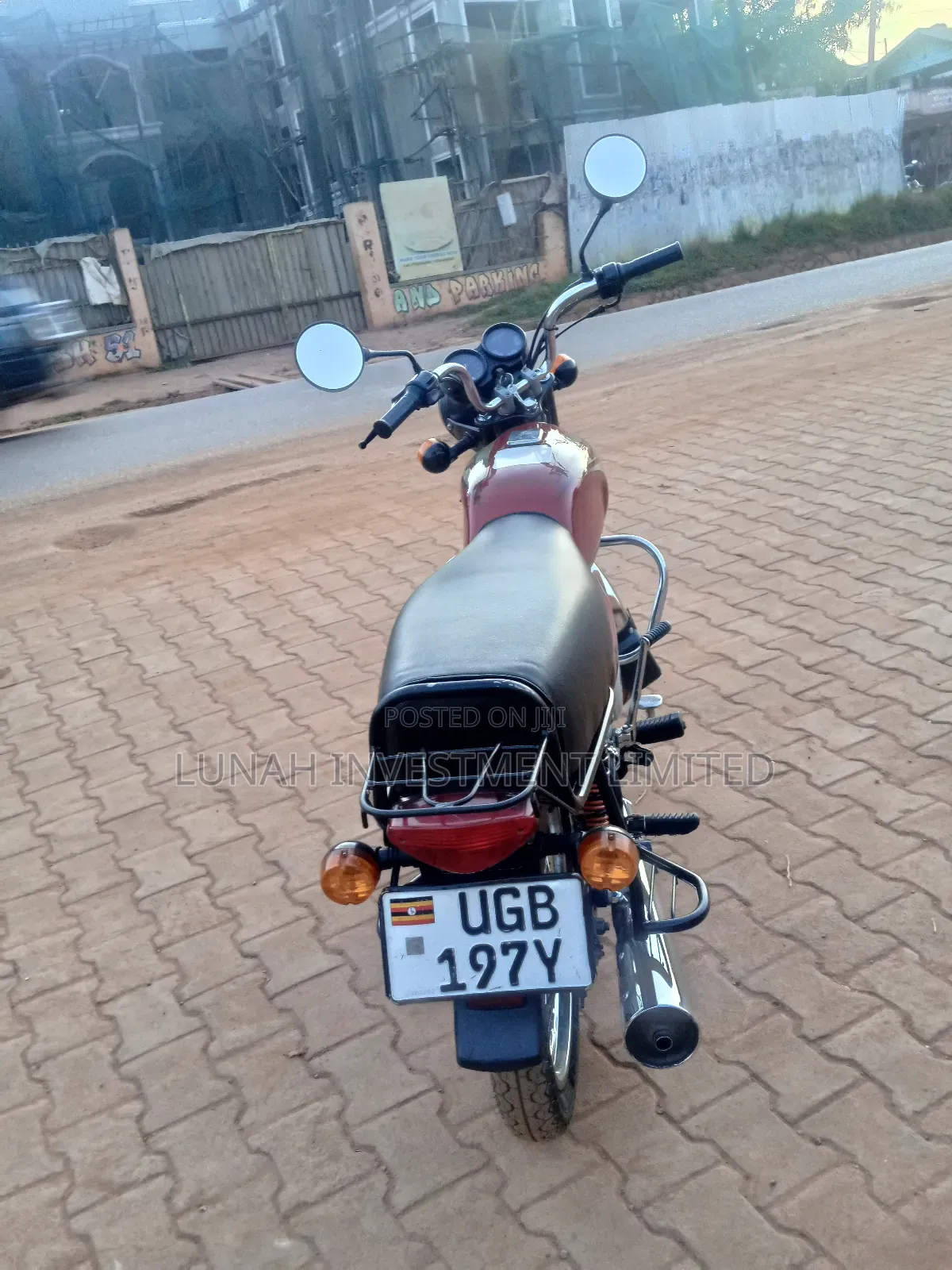 Bajaj Boxer BM100ES 2024 Red