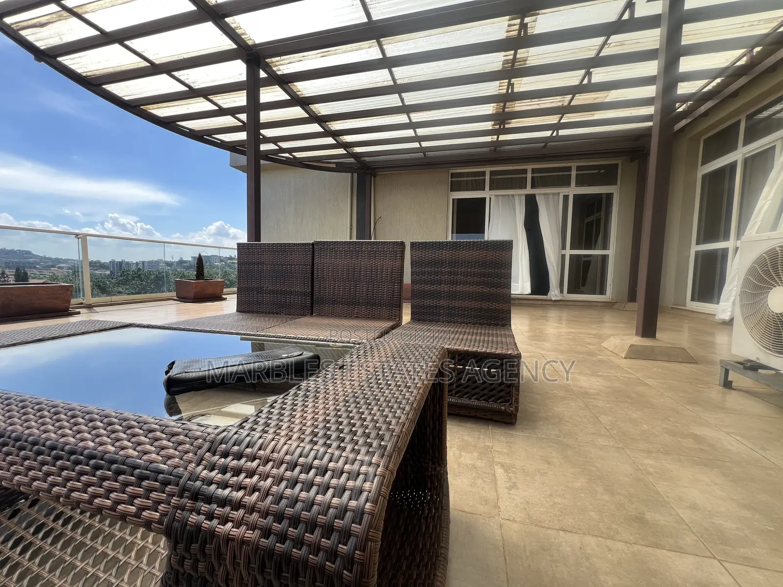 Furnished 6bdrm Apartment in Kololo, Central Division for rent