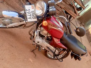 Bajaj Boxer 100 2024 Red