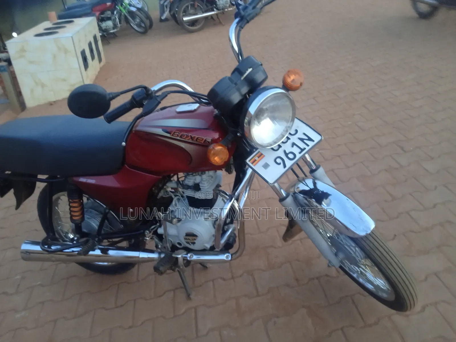 Bajaj Boxer 2025 Red