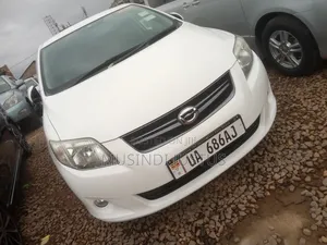 Toyota Corolla Fielder 2009 White