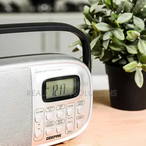 Geepas Rechargeable Digital Bt| Fm | Am | Usb | Tf Radio