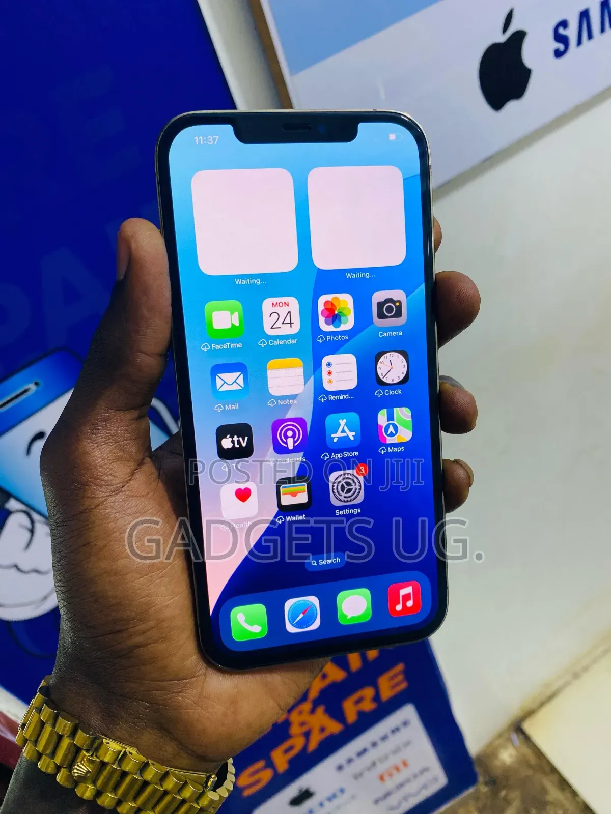New Apple iPhone 12 Pro 128 GB Black